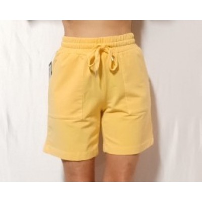 Short jaune en tricot taille élastique avec poches